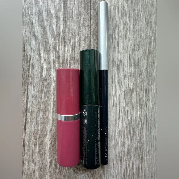 Clinique 13 Love Pop Lipstick + Black Mascara + 01 Intense Black Eyeliner - Picture 5 of 5